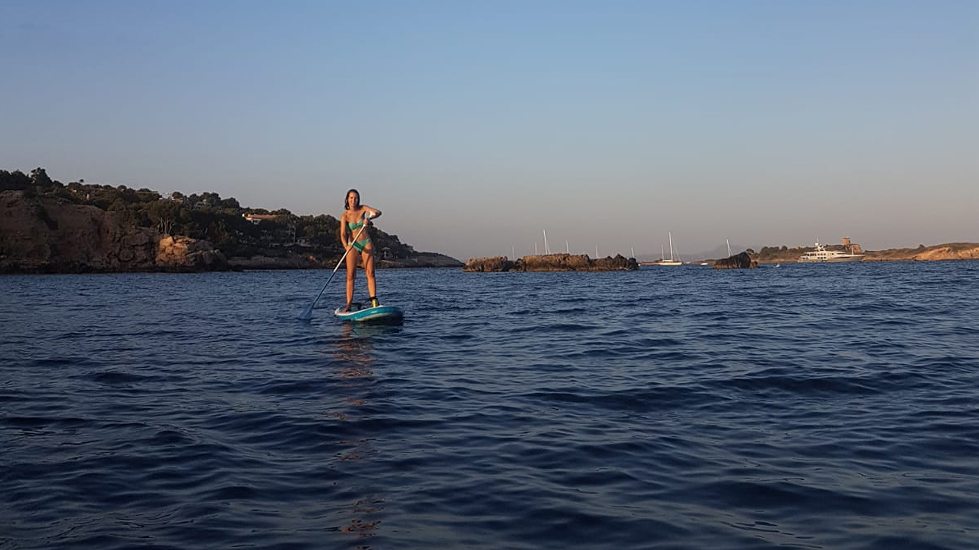 Paddle boarding Mallorca Adele